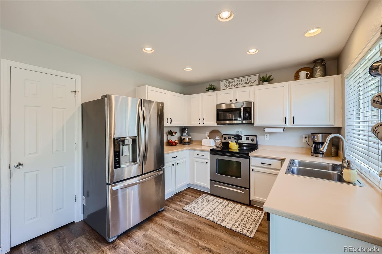 2389 Quartz Street