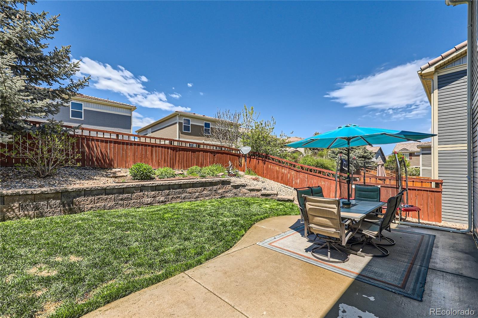 2389 Quartz Street