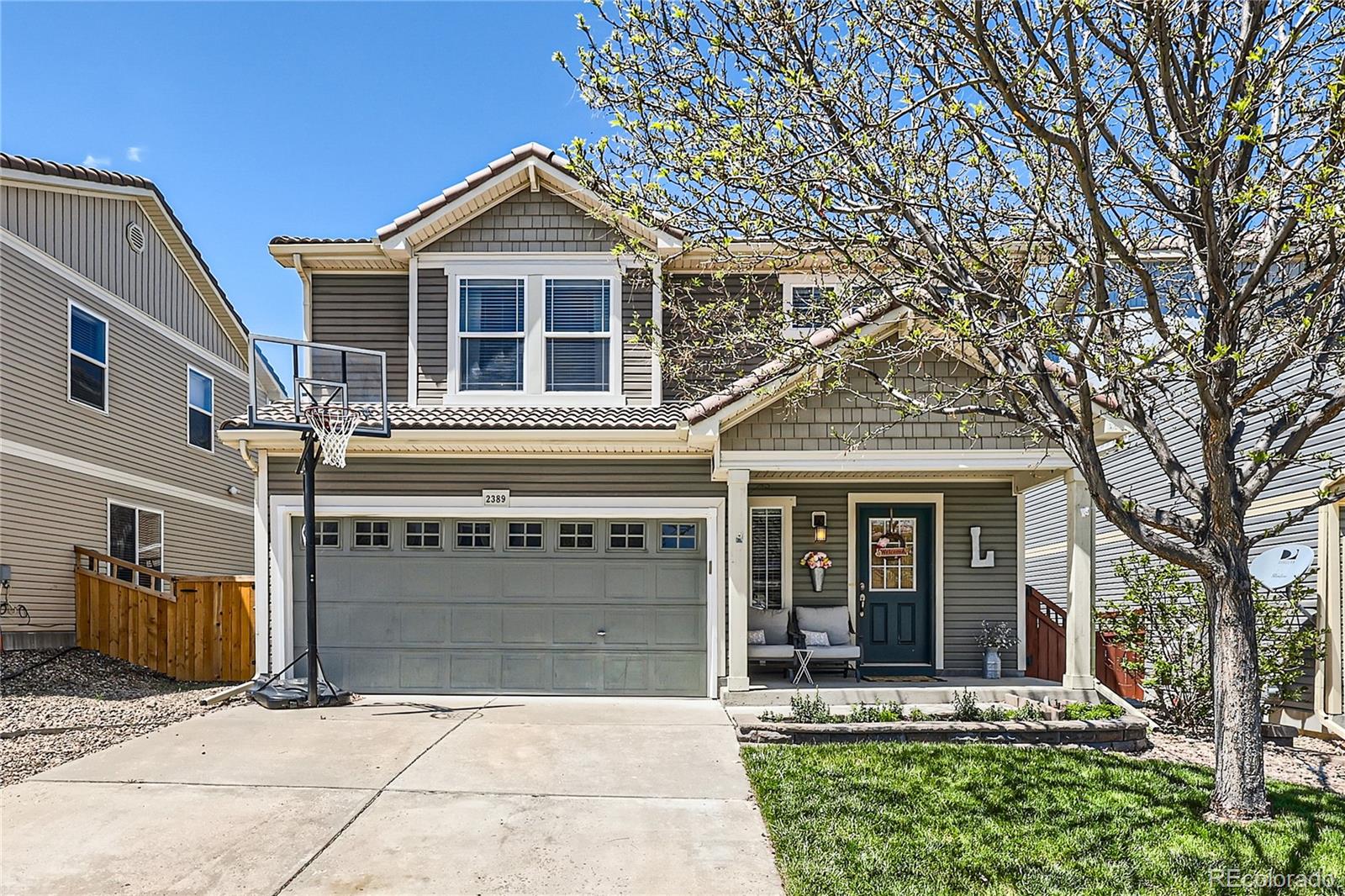 2389 Quartz Street