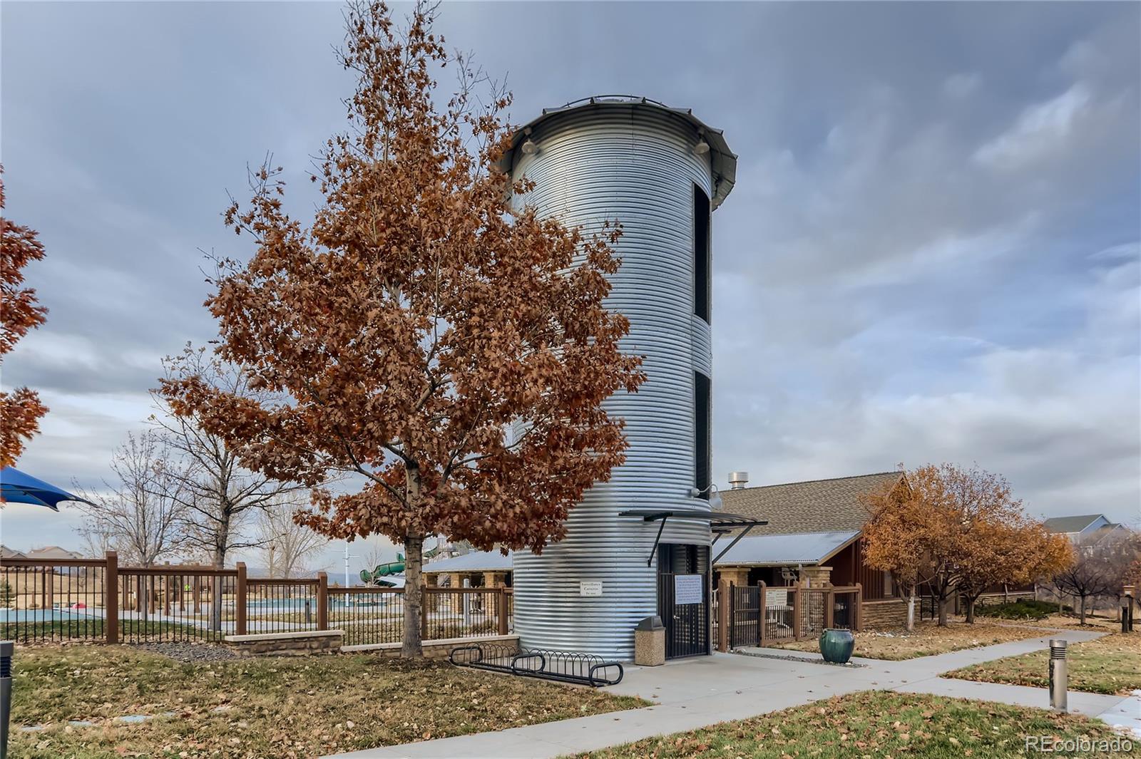 2389 Quartz Street
