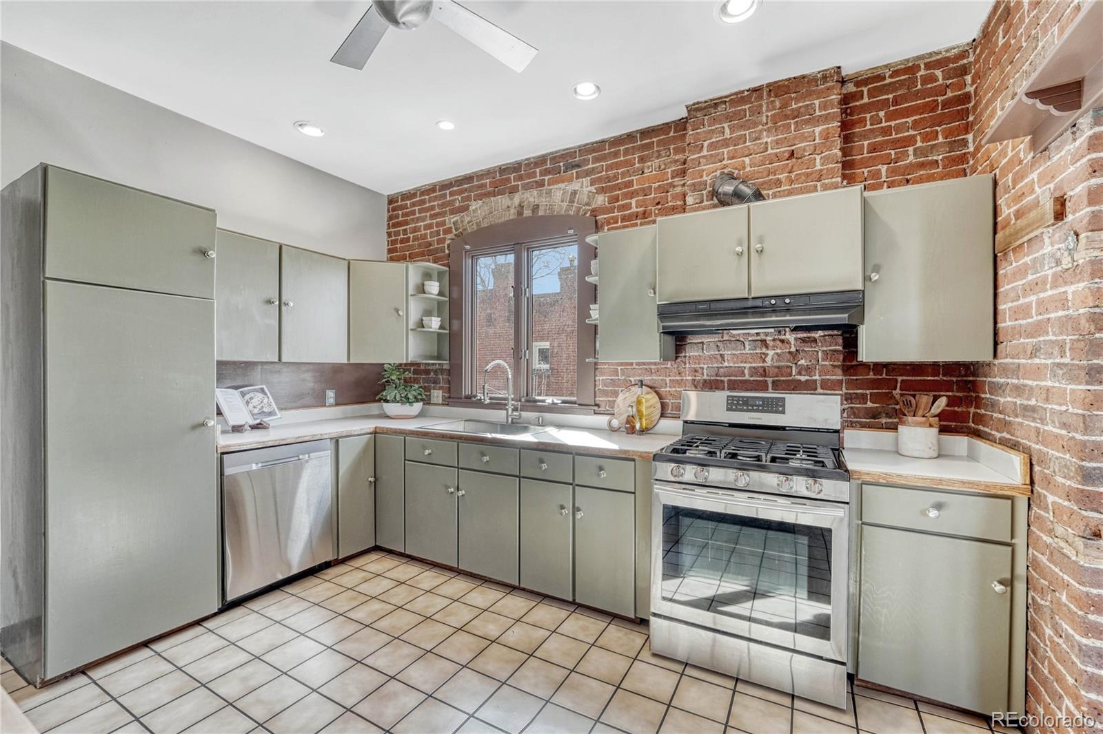281 Cherokee Street