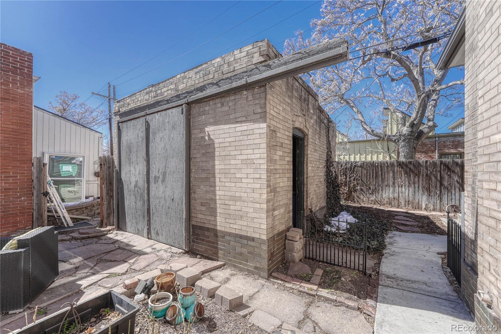 281 Cherokee Street