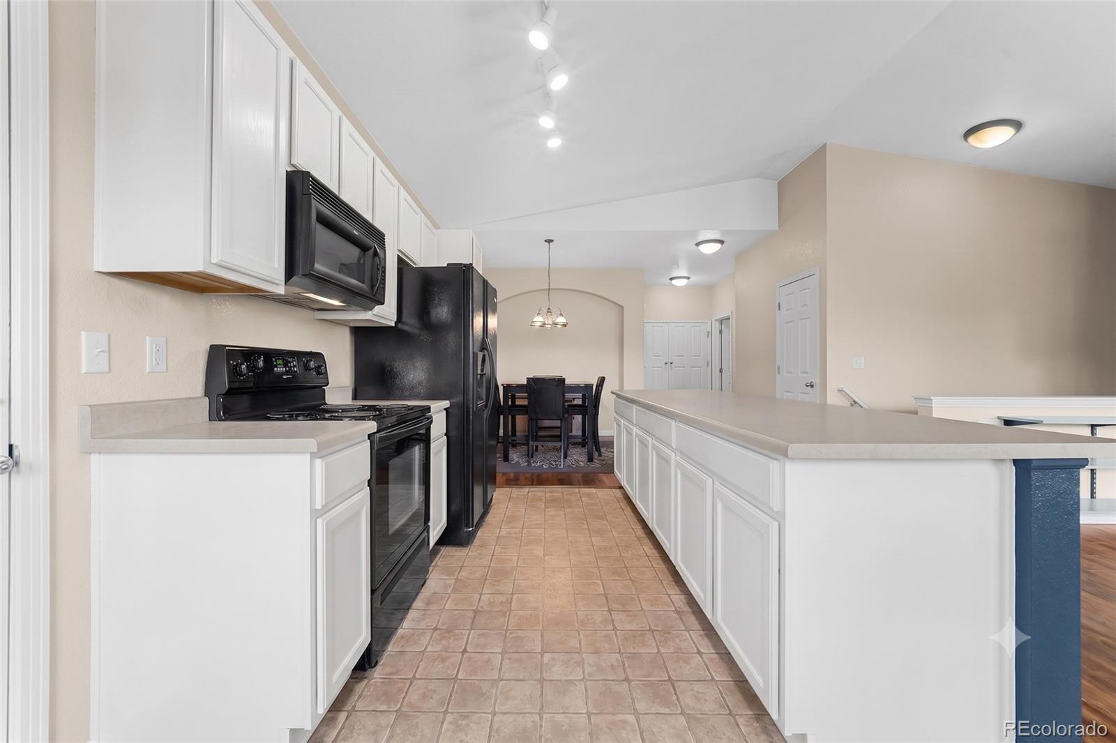 9569 Pearl Circle Unit: 201
