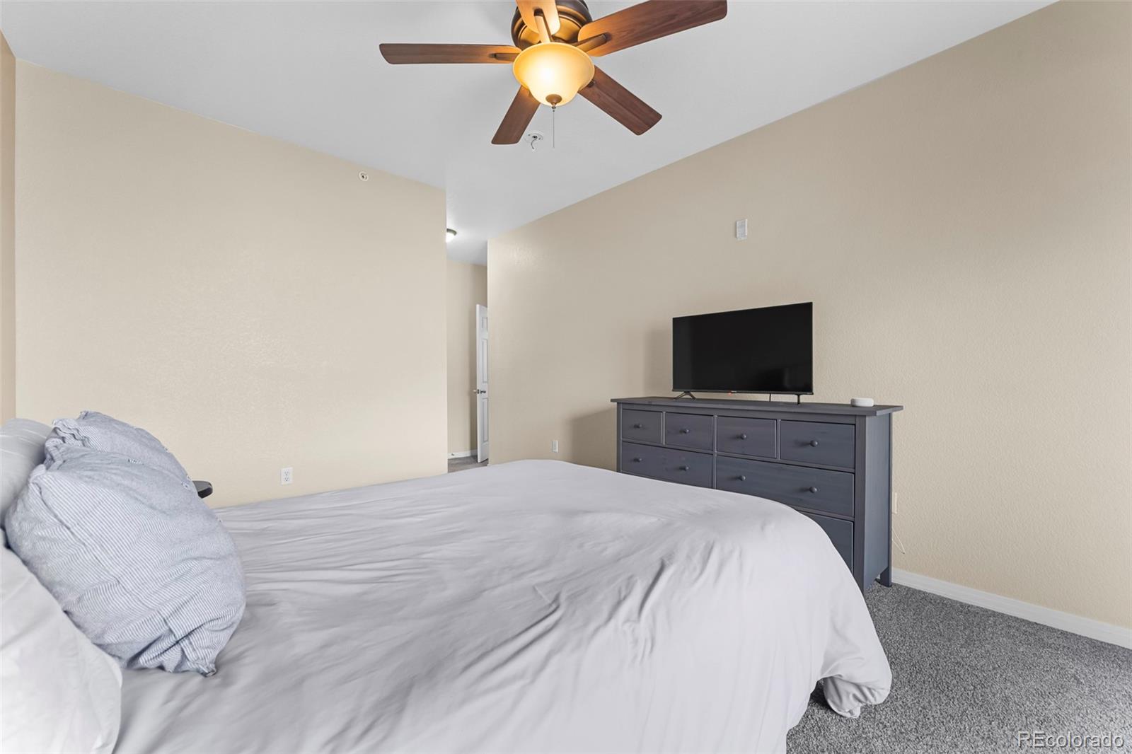 9569 Pearl Circle Unit: 201