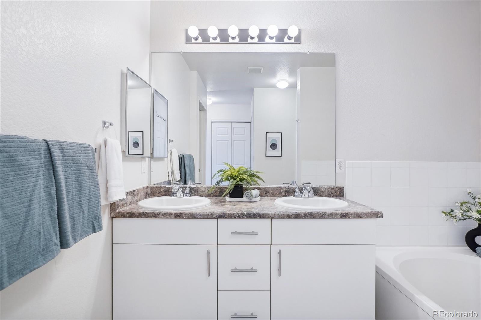 6412 Silver Mesa Drive Unit: B
