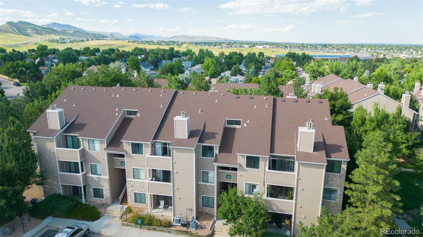 7428 S Alkire Street Unit: 205