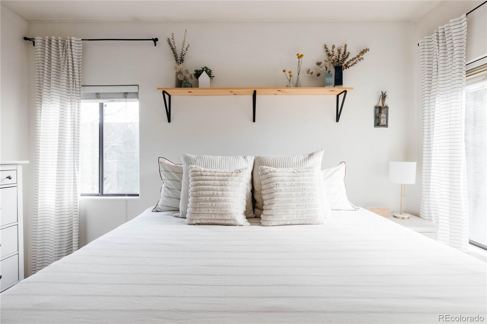 7428 S Alkire Street Unit: 205