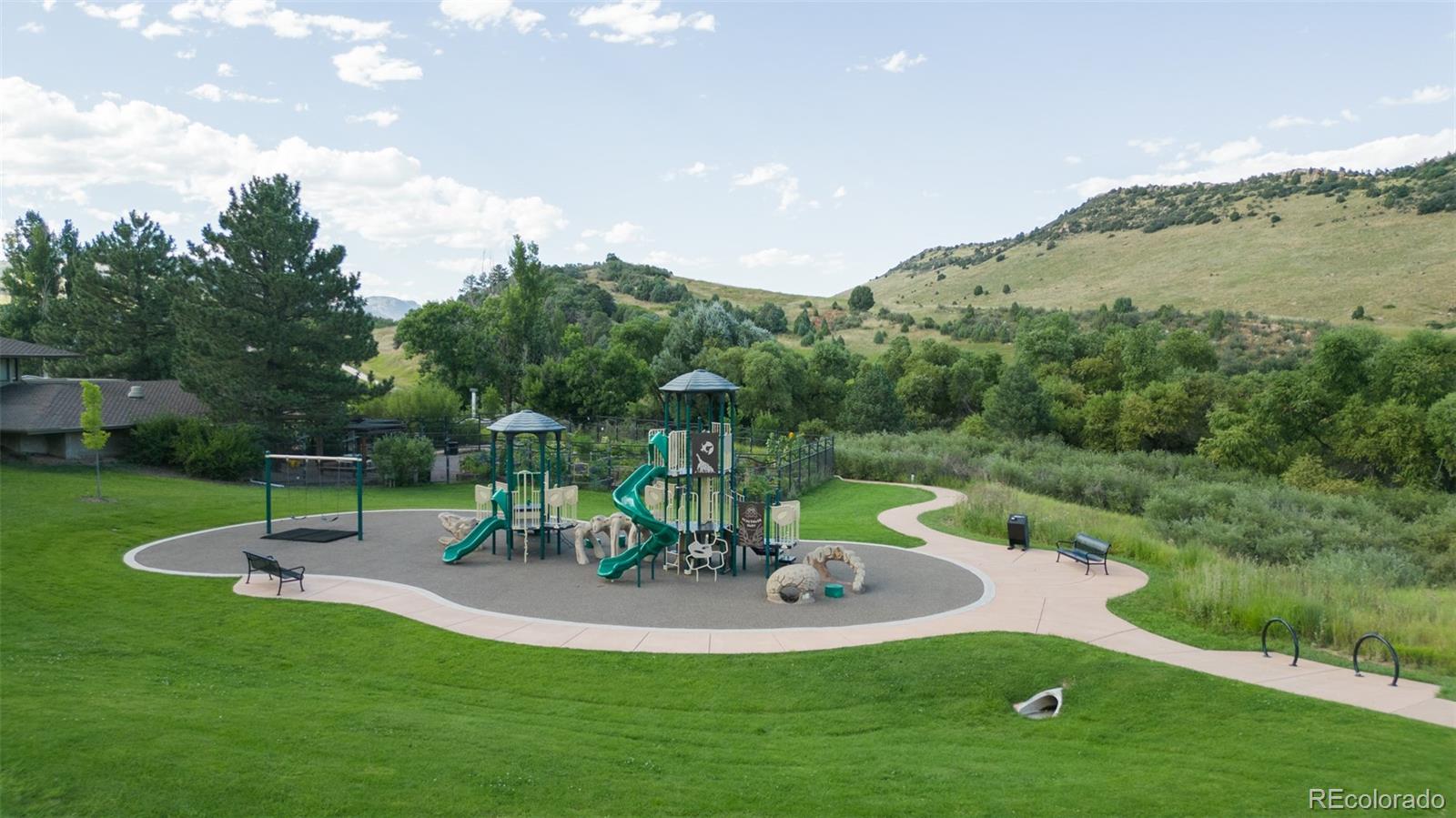 7428 S Alkire Street Unit: 205