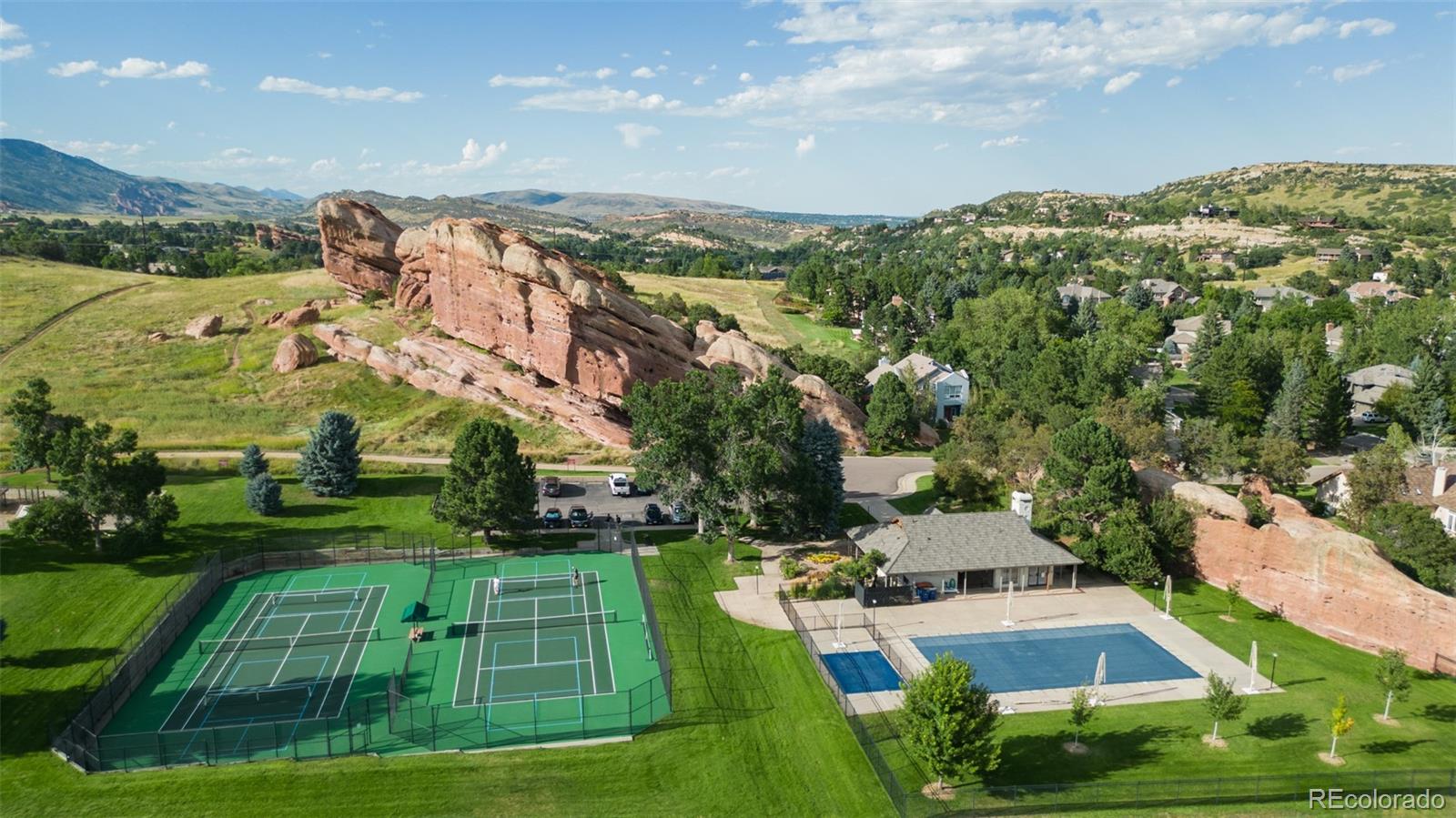 7428 S Alkire Street Unit: 205