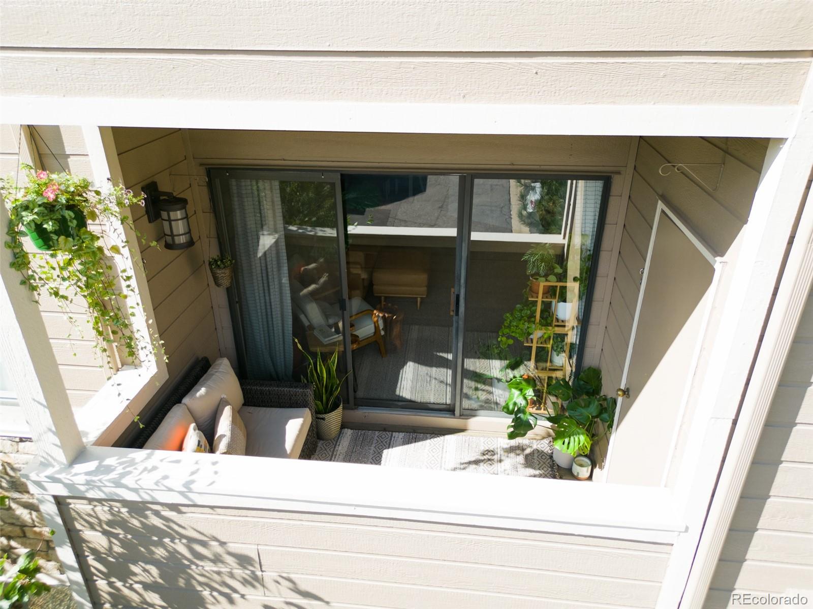 7428 S Alkire Street Unit: 205