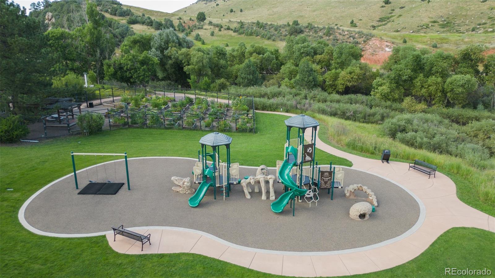 7428 S Alkire Street Unit: 205