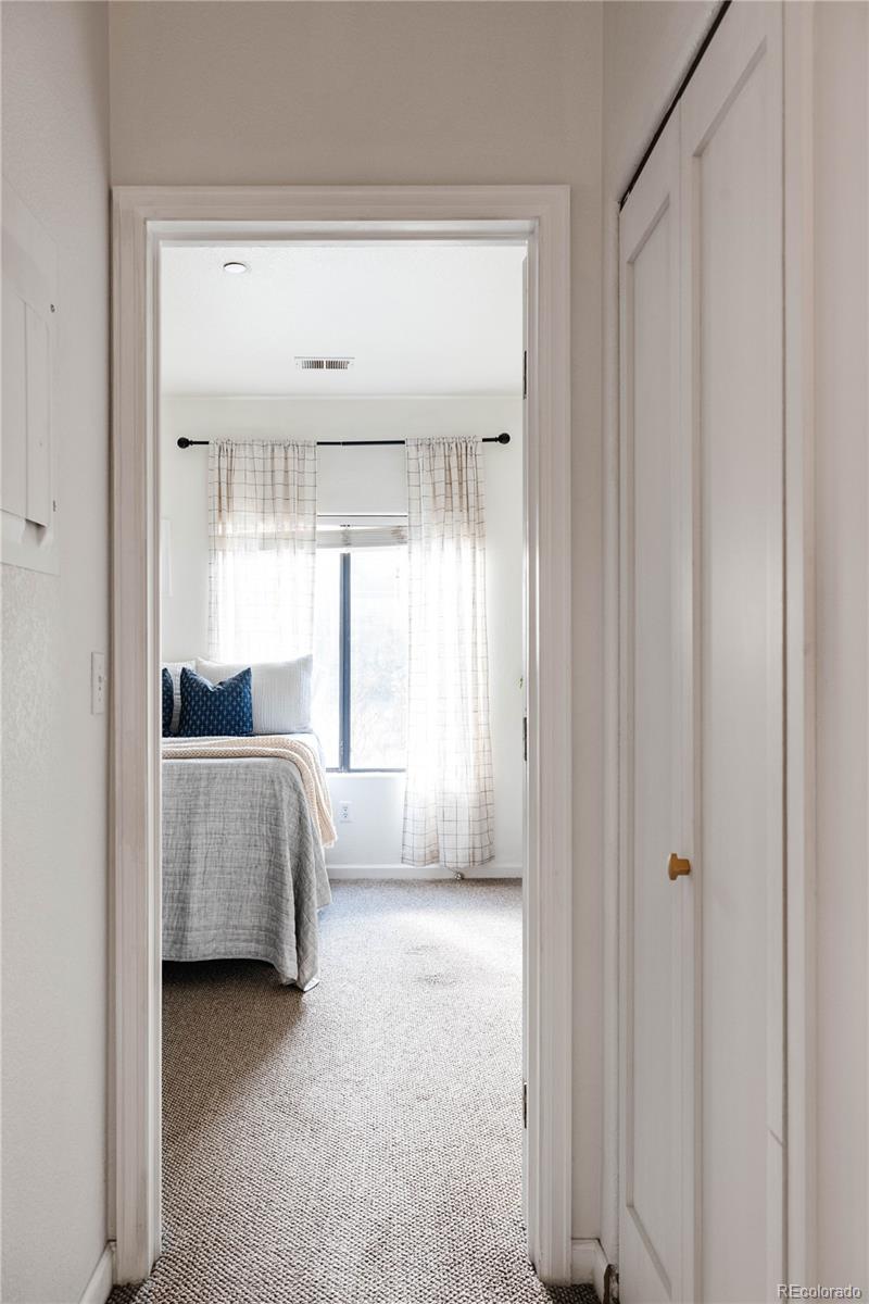 7428 S Alkire Street Unit: 205