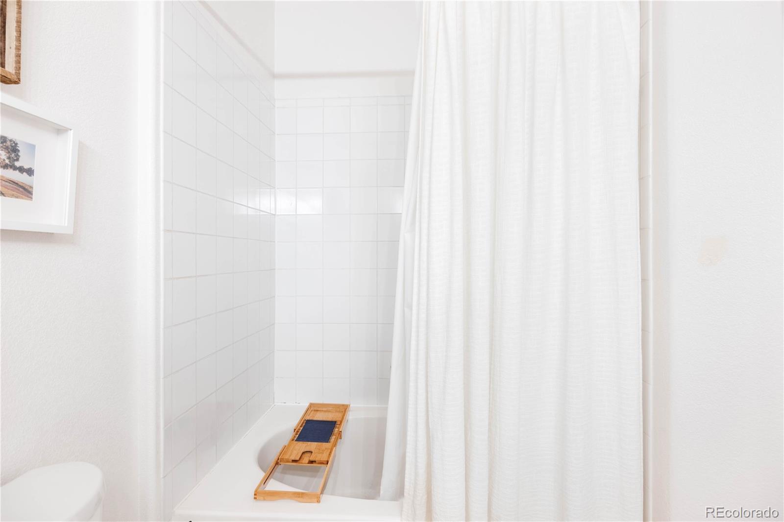 7428 S Alkire Street Unit: 205