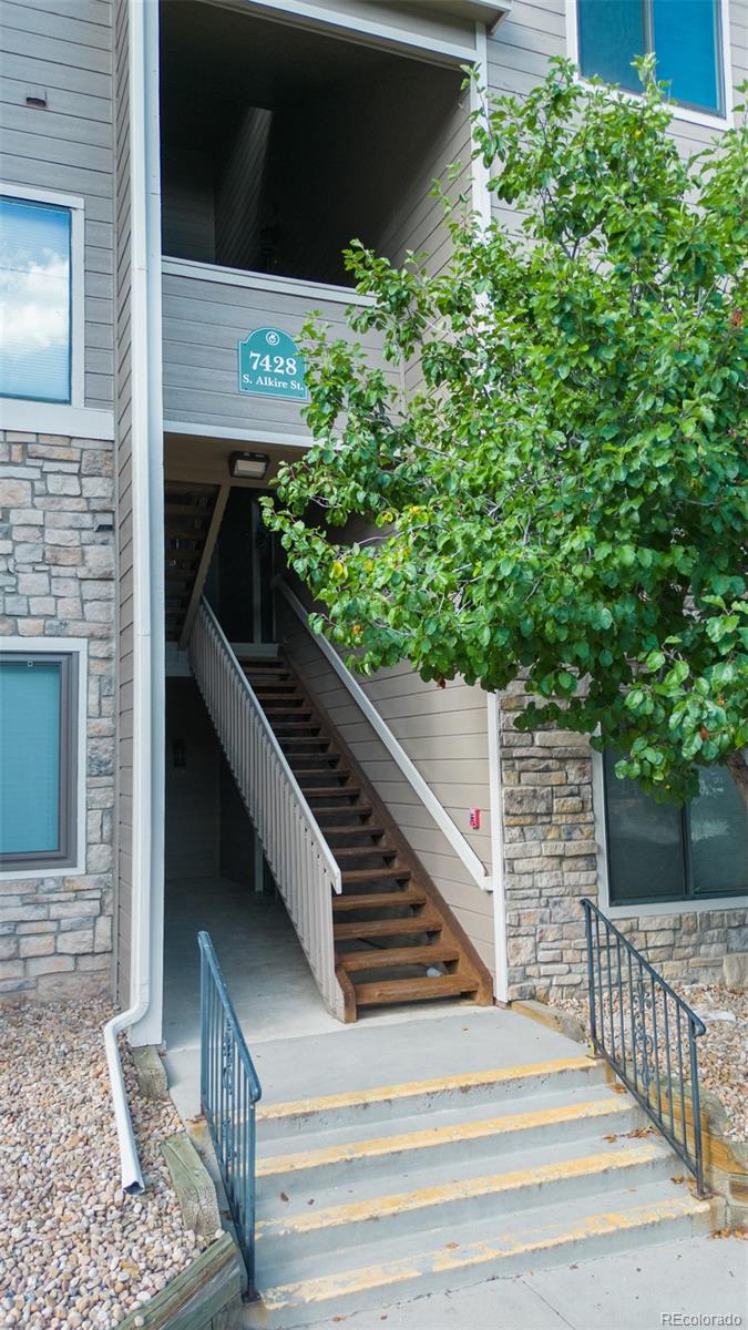 7428 S Alkire Street Unit: 205