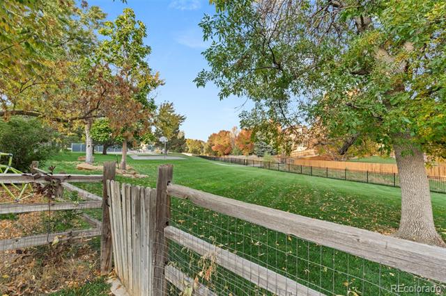 5754 S Lansing Court