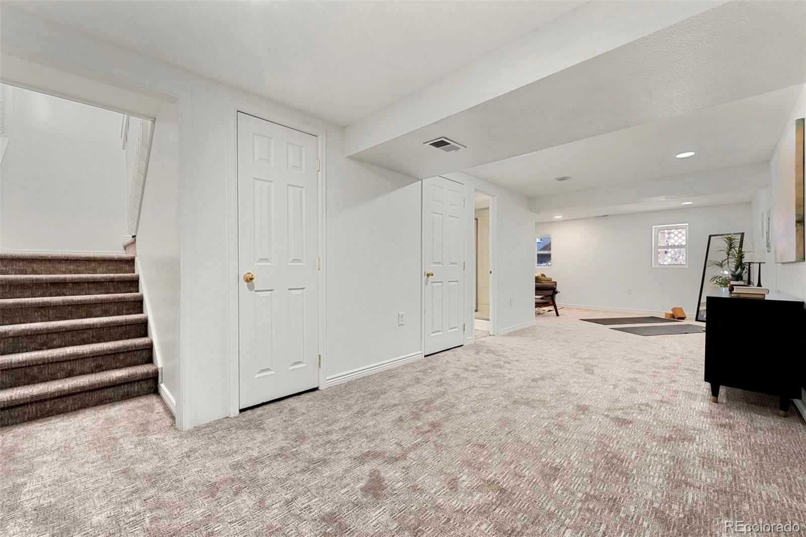 5754 S Lansing Court