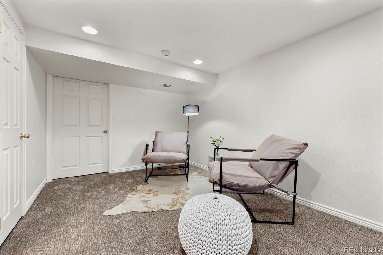 5754 S Lansing Court