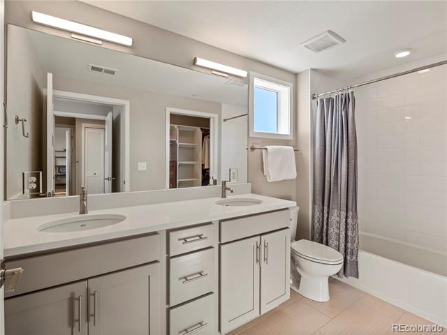210 S Cherrywood Drive Unit: 303