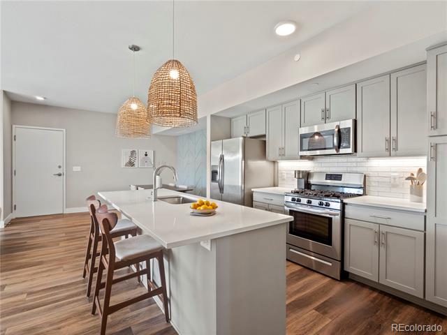 210 S Cherrywood Drive Unit: 303