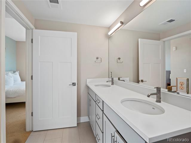 210 S Cherrywood Drive Unit: 303