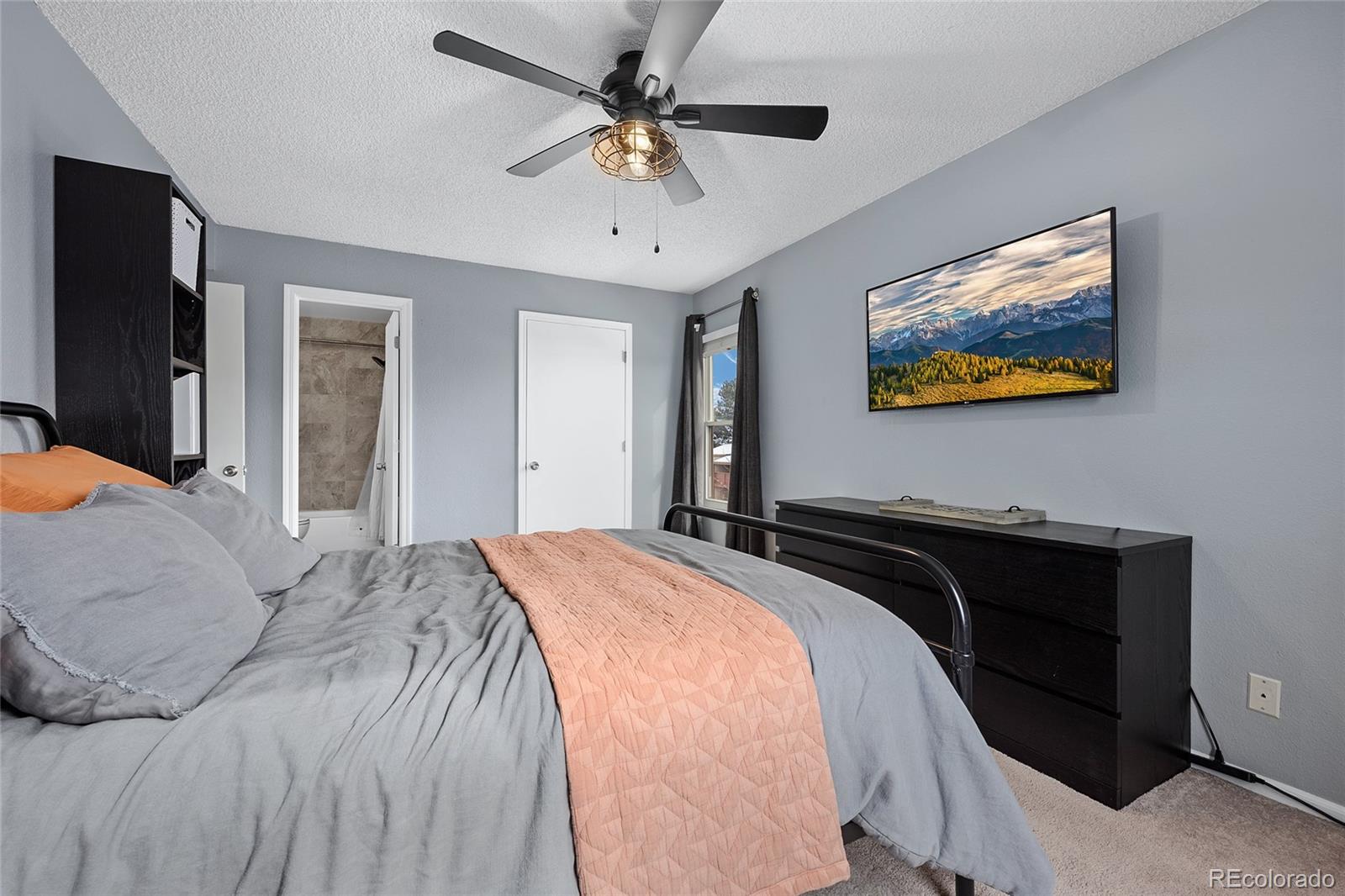 459 Wright Street Unit: 302