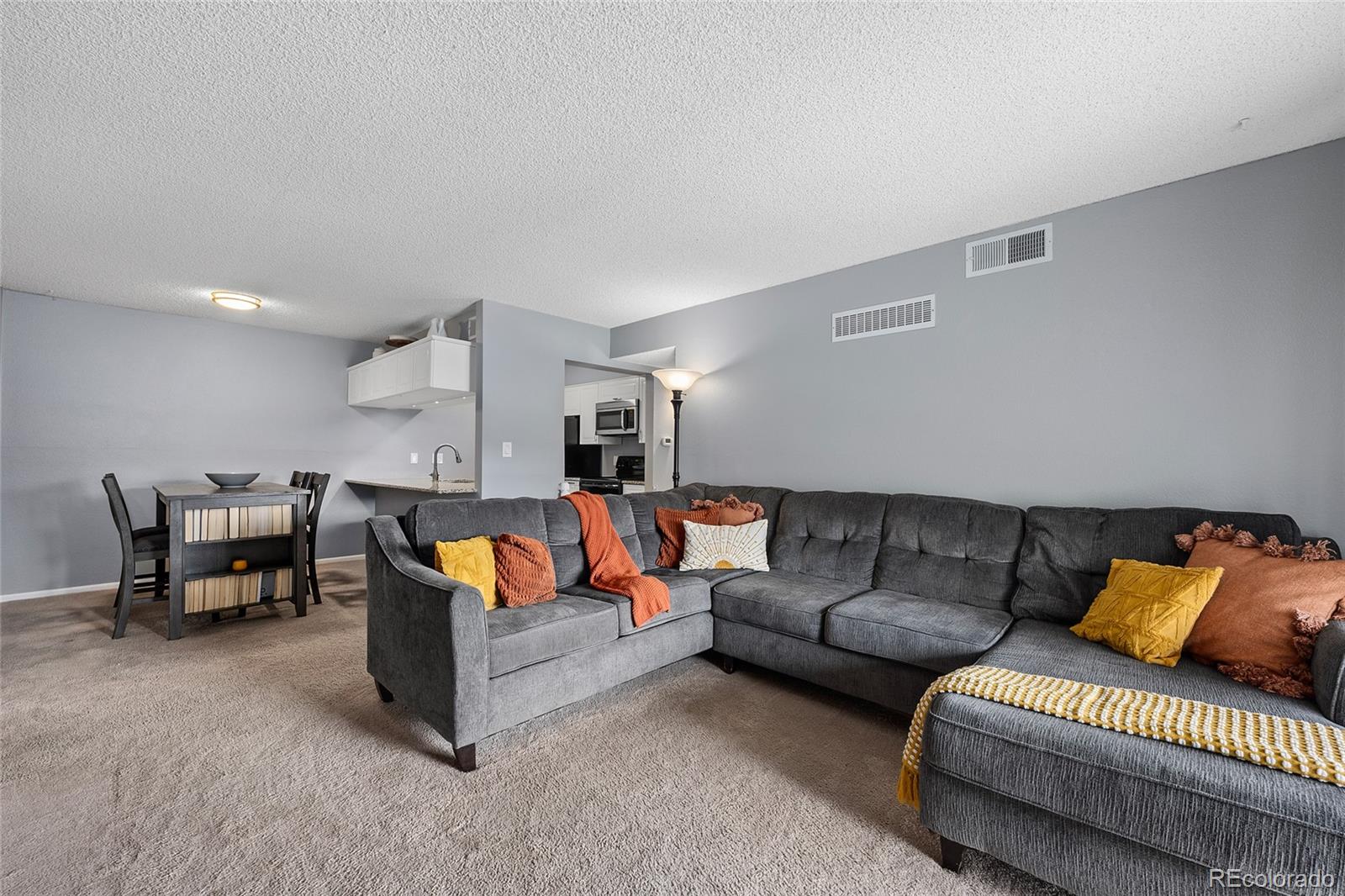 459 Wright Street Unit: 302