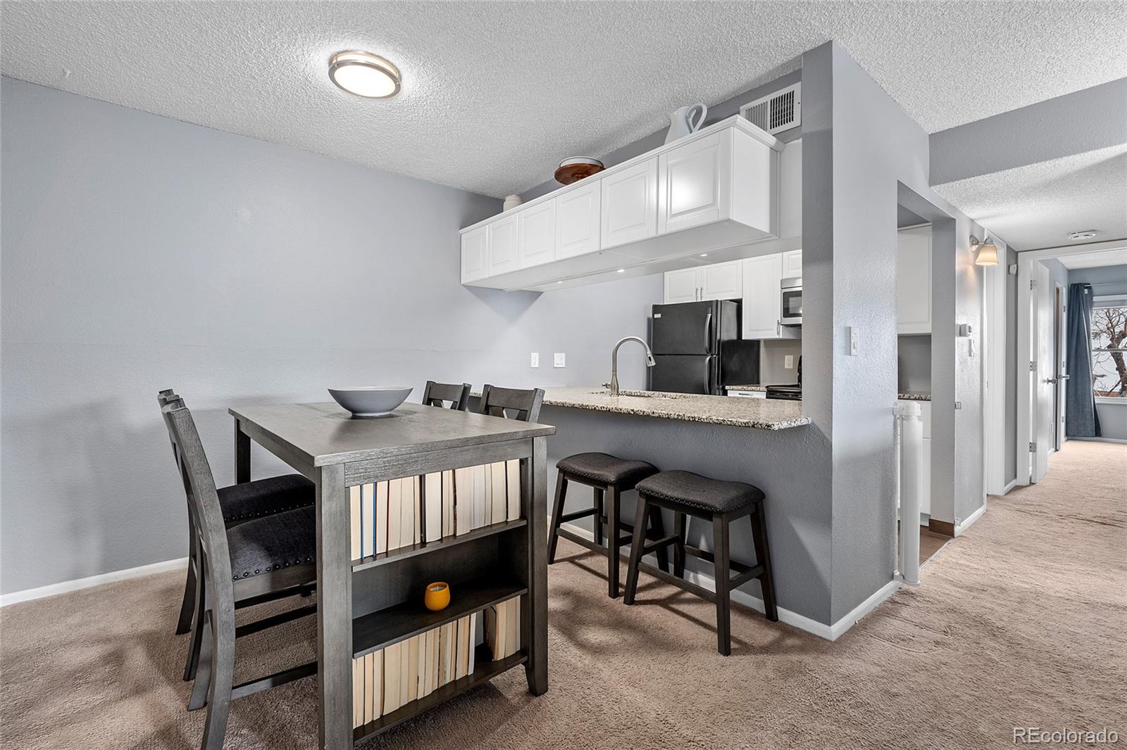 459 Wright Street Unit: 302