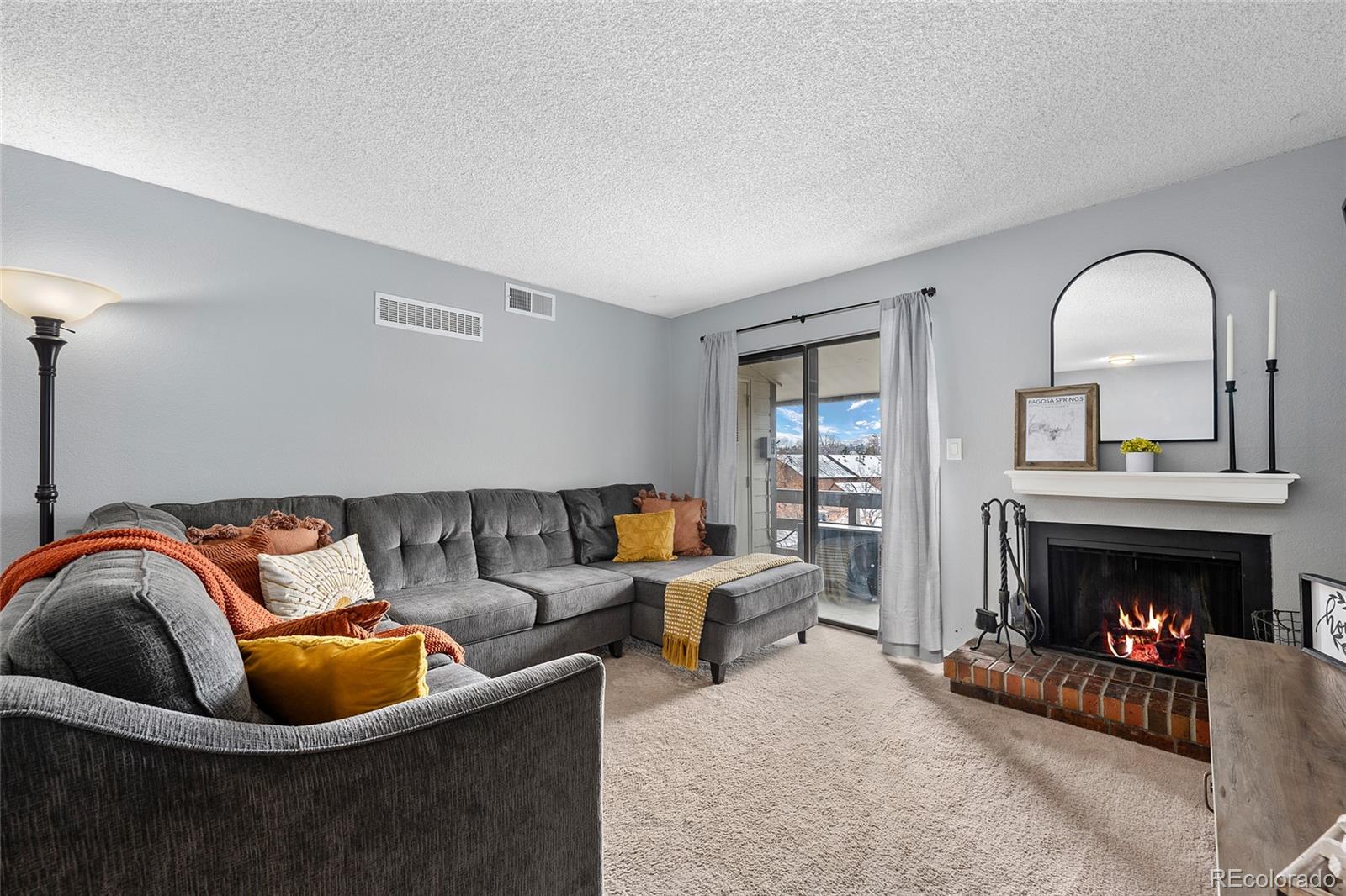459 Wright Street Unit: 302