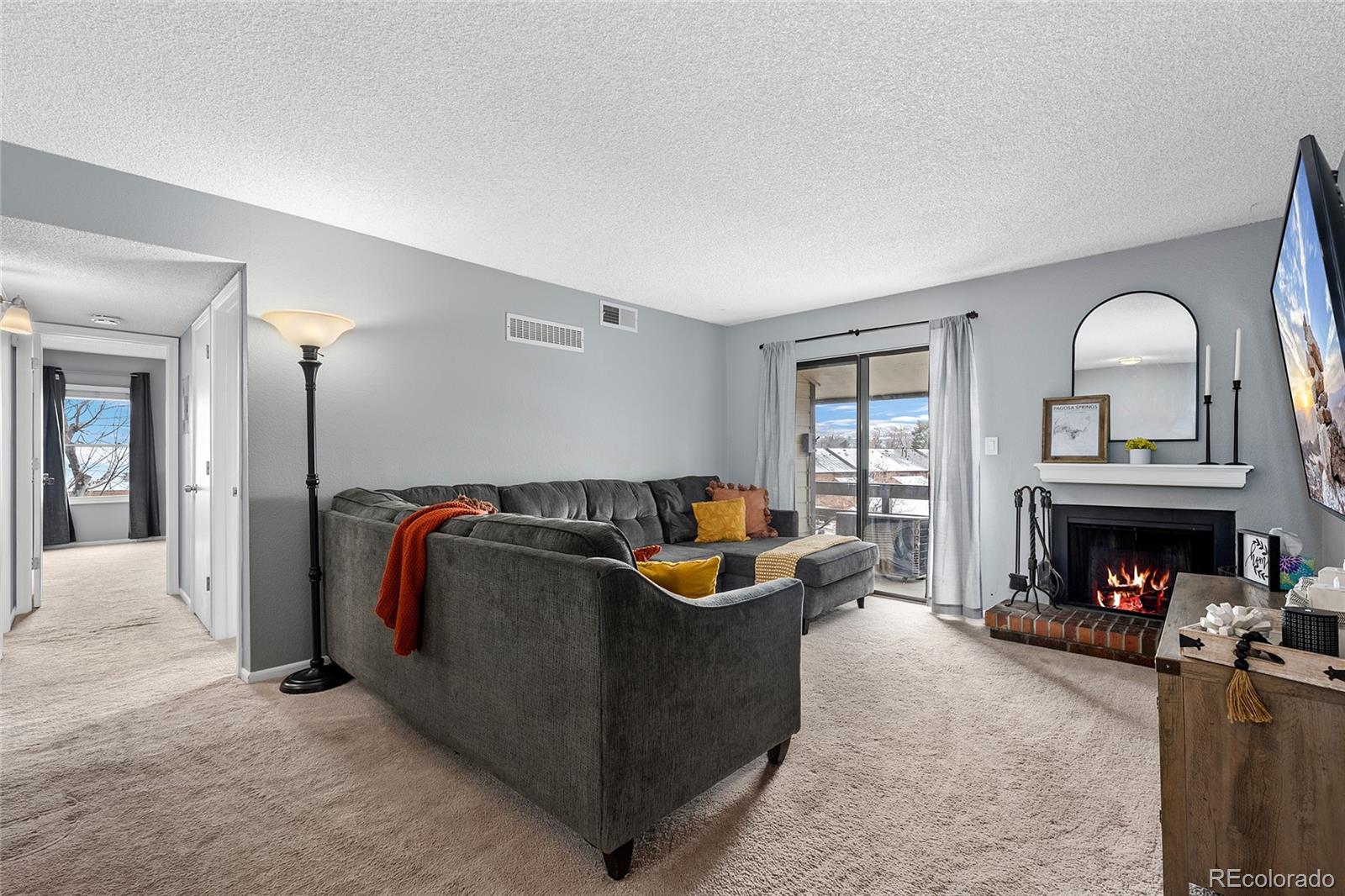 459 Wright Street Unit: 302