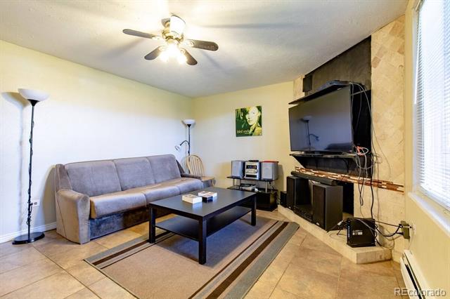 5401 E Warren Avenue Unit: 105