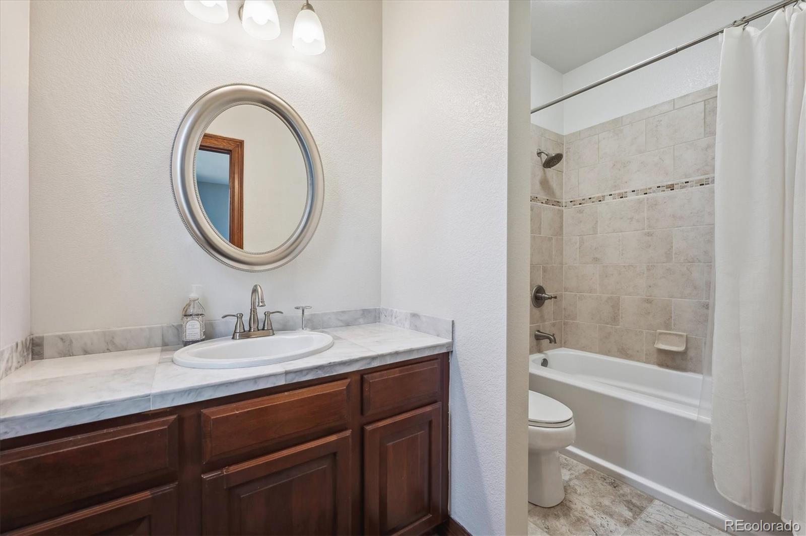 6389 Umber Circle