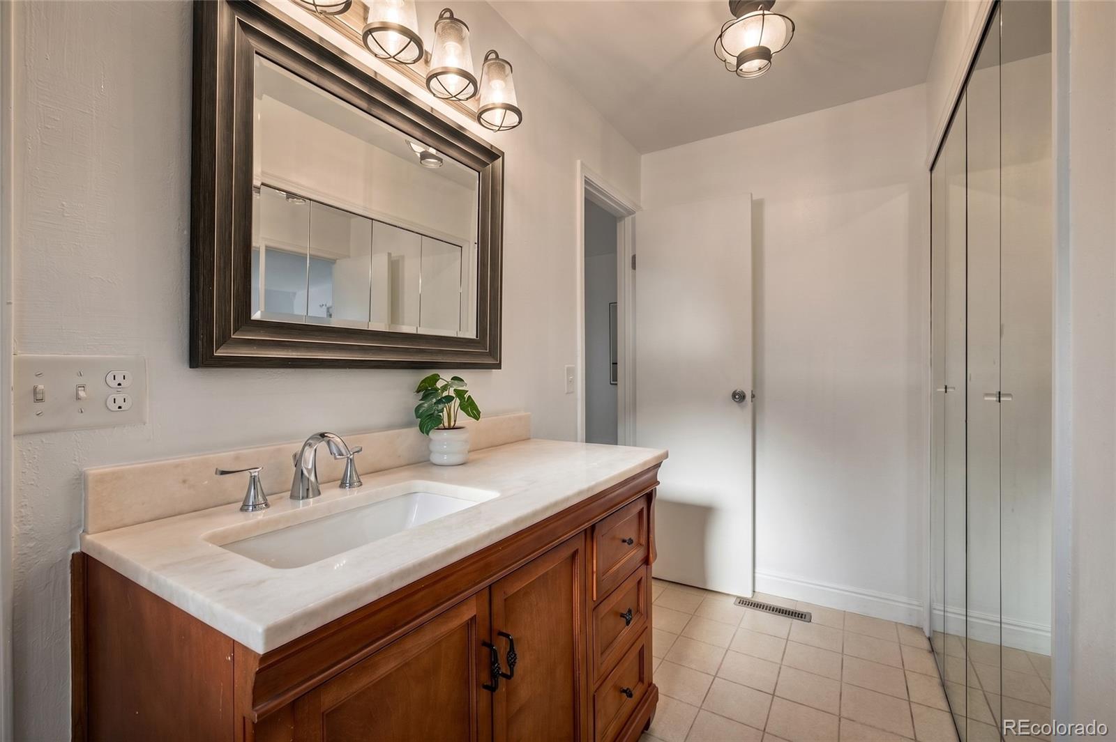 3850 Paseo Del Prado Unit: 36