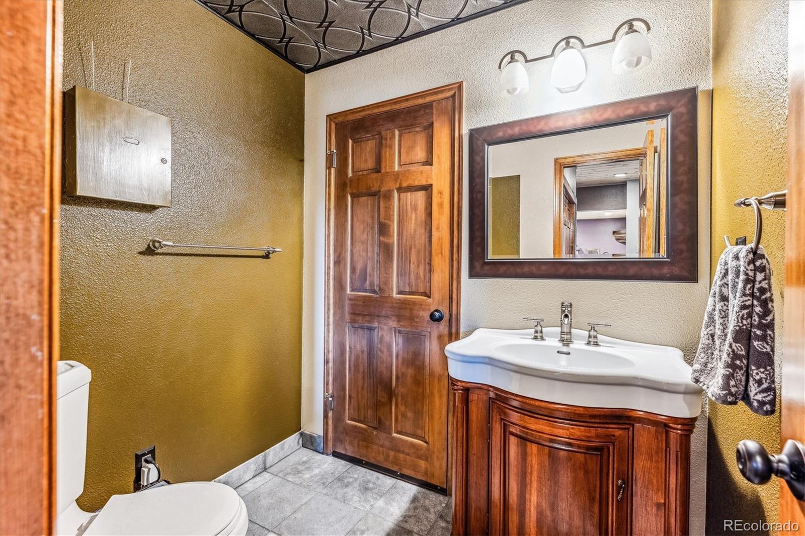 24130 Genesee Village Road