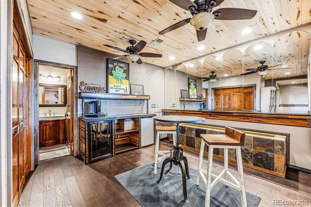 24130 Genesee Village Road