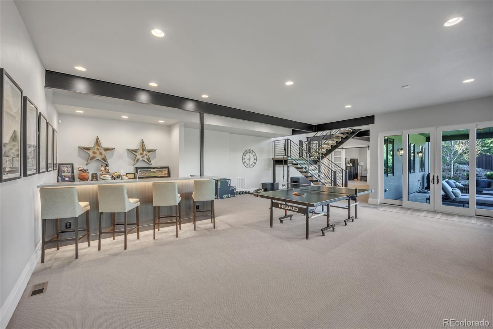 10095 S Shadow Hill Drive