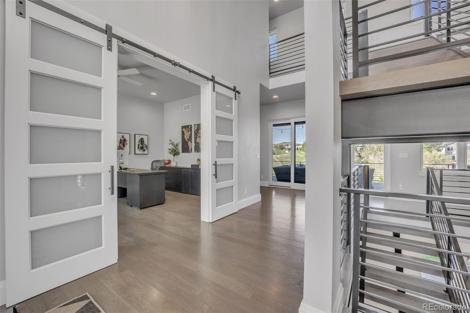 10095 S Shadow Hill Drive