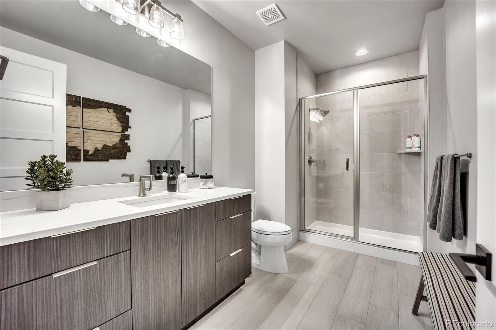 10095 S Shadow Hill Drive