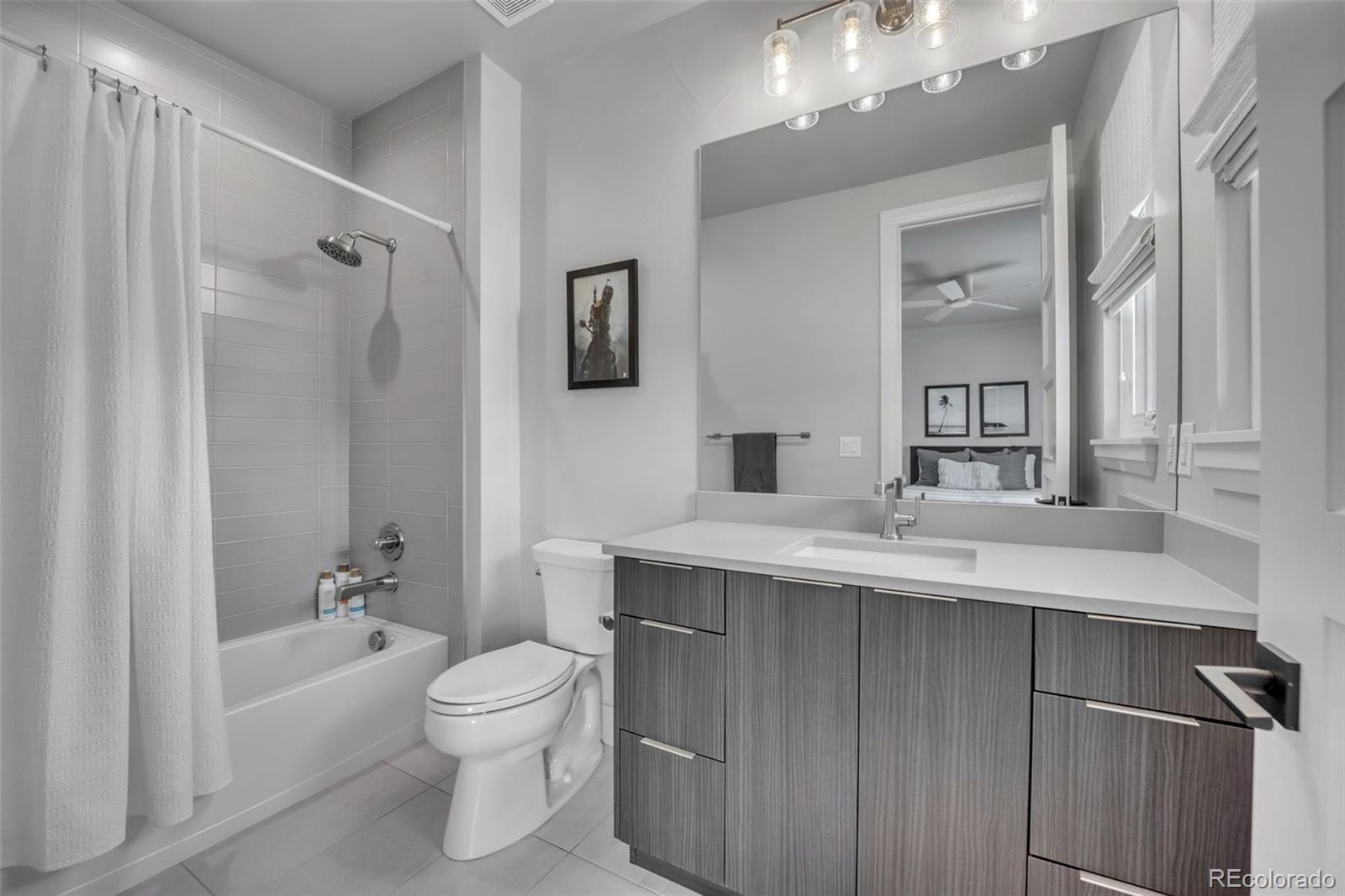 10095 S Shadow Hill Drive