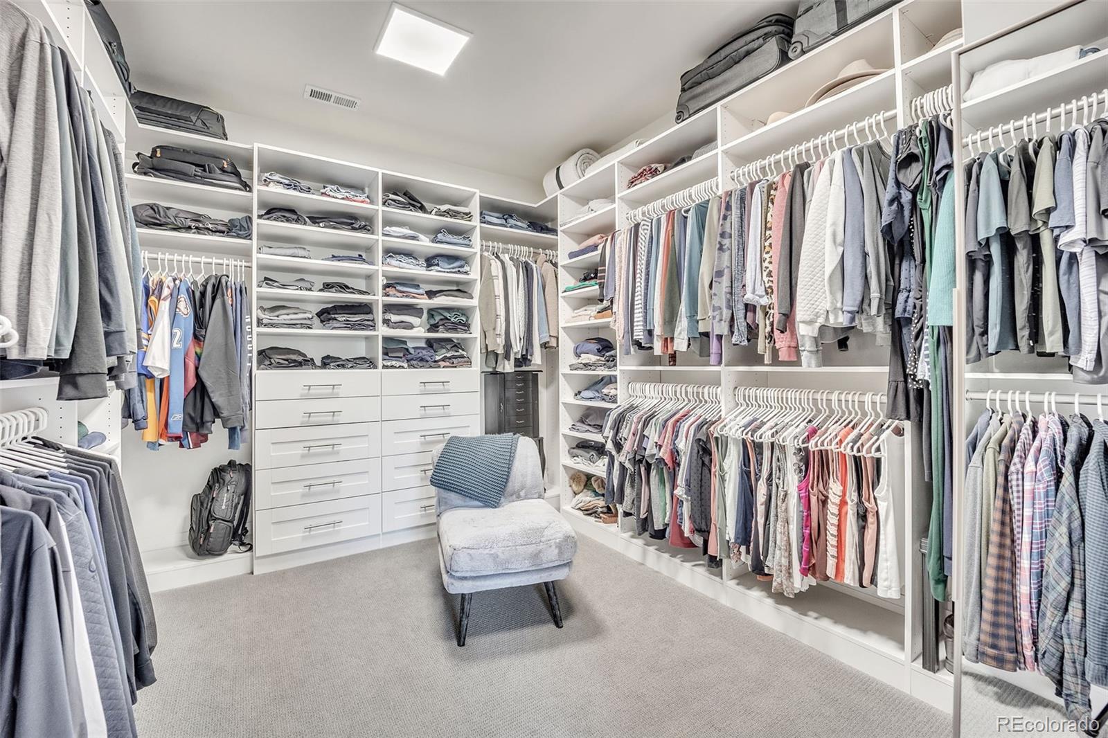 10095 S Shadow Hill Drive