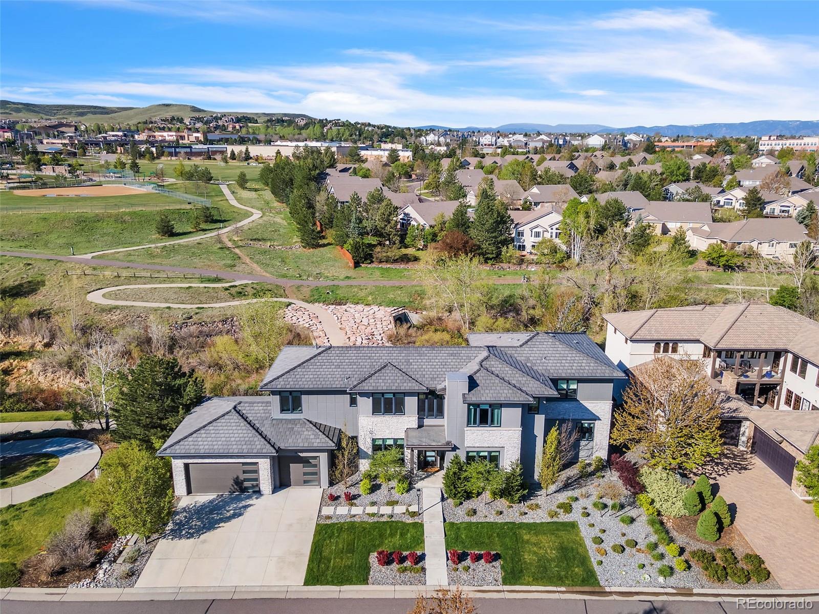 10095 S Shadow Hill Drive