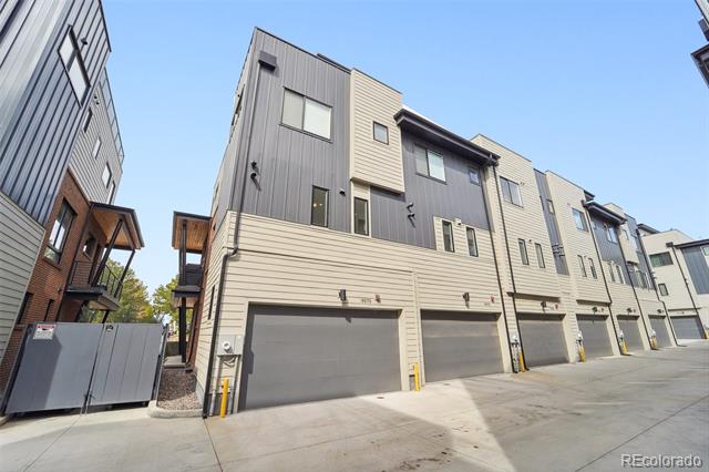9070 Harlan Street
