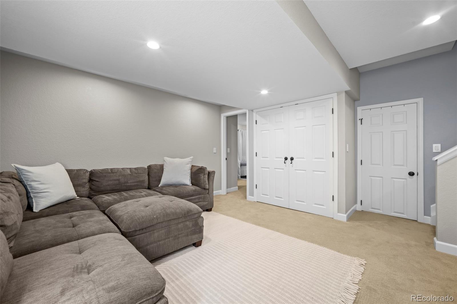 5410 W 115th Loop