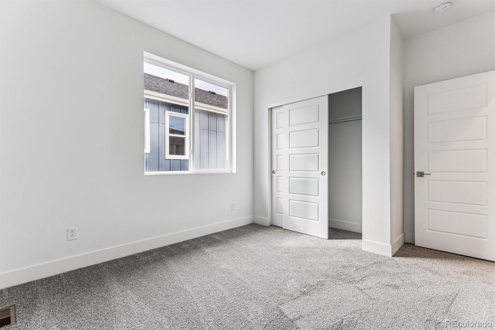 8489 Snake River Street