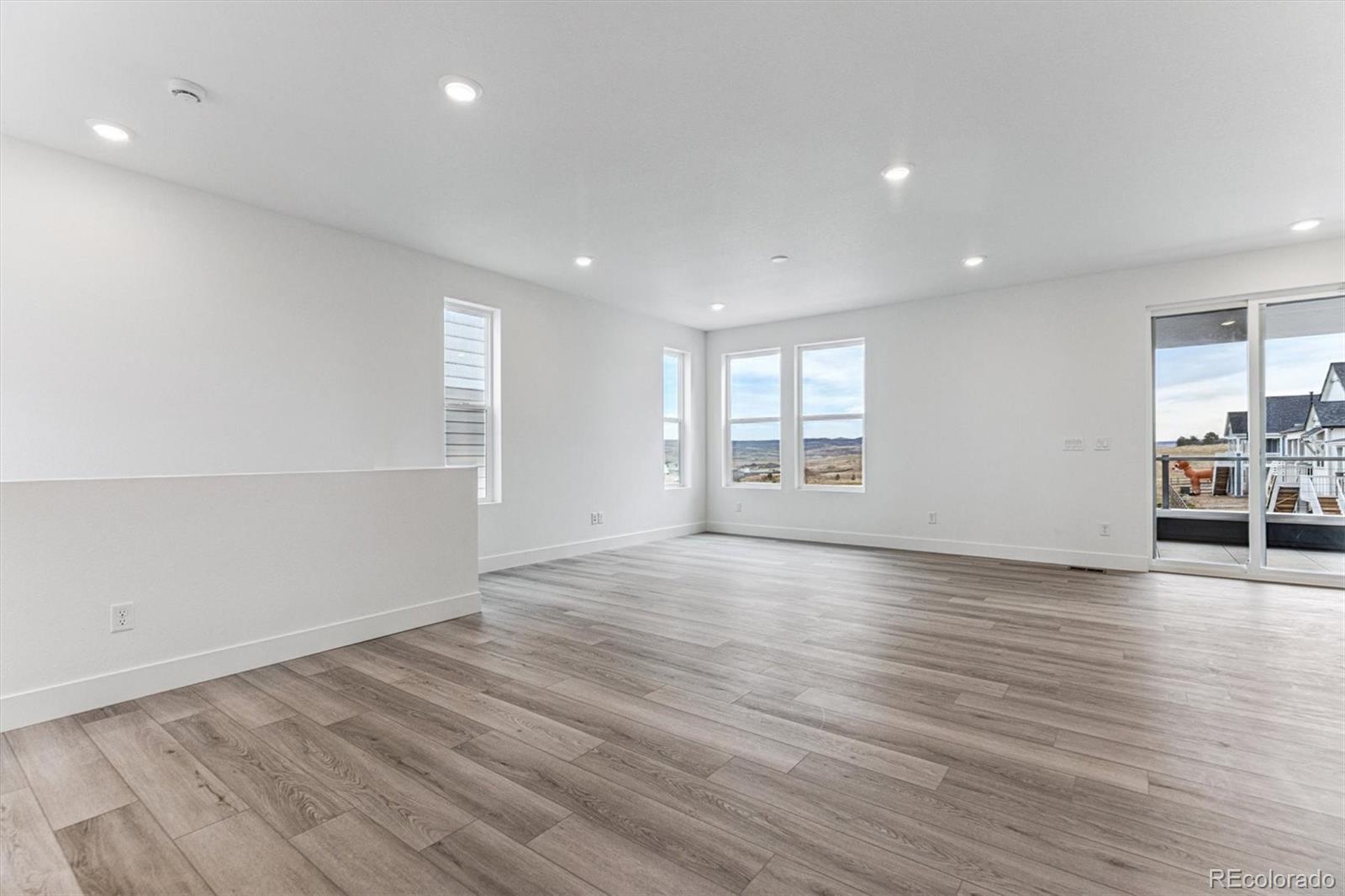 8489 Snake River Street