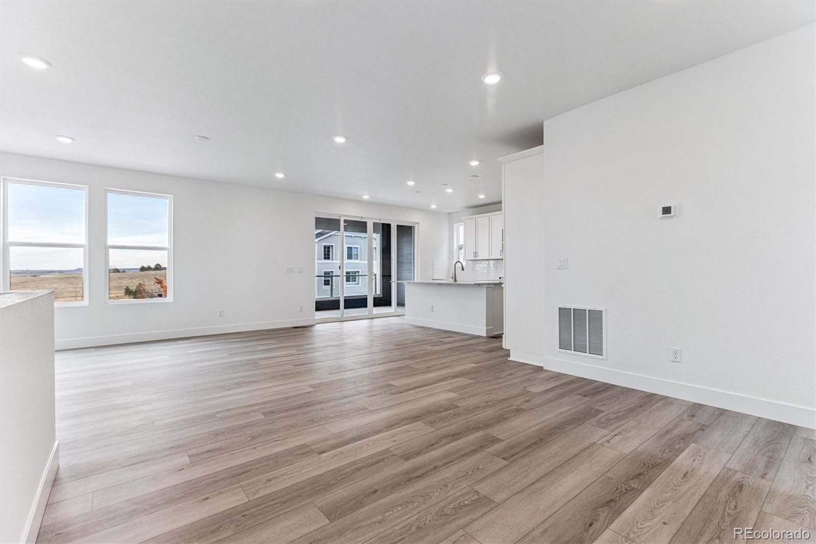 8489 Snake River Street