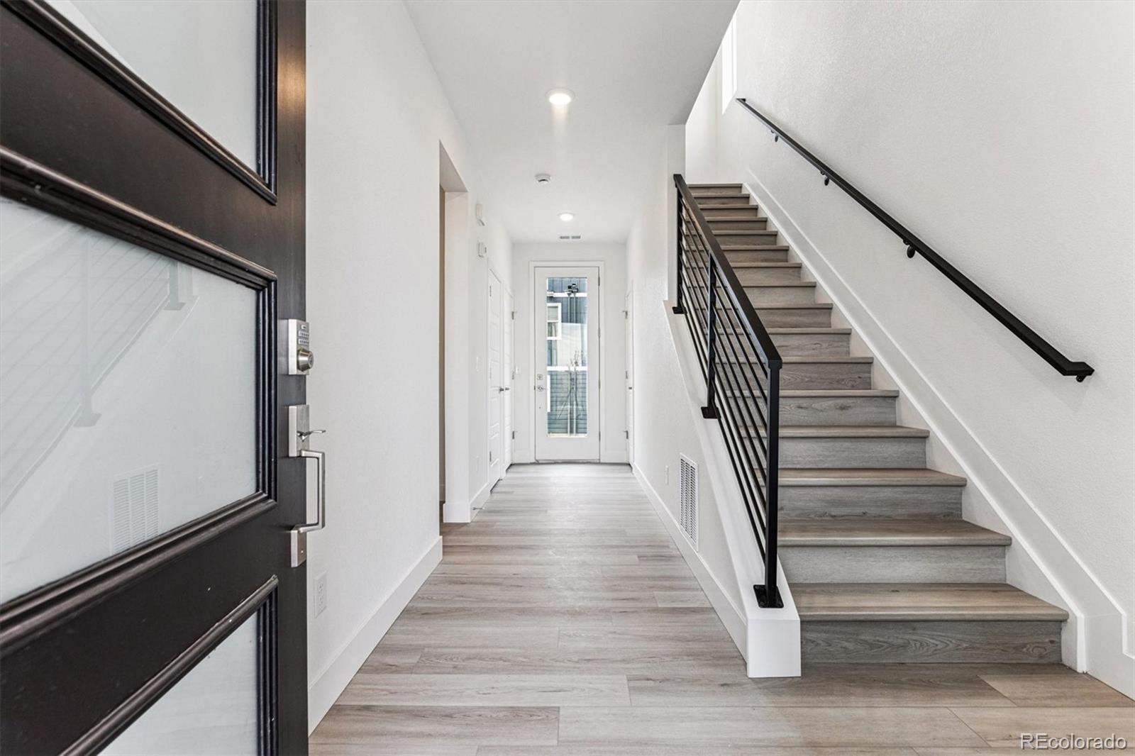 8489 Snake River Street