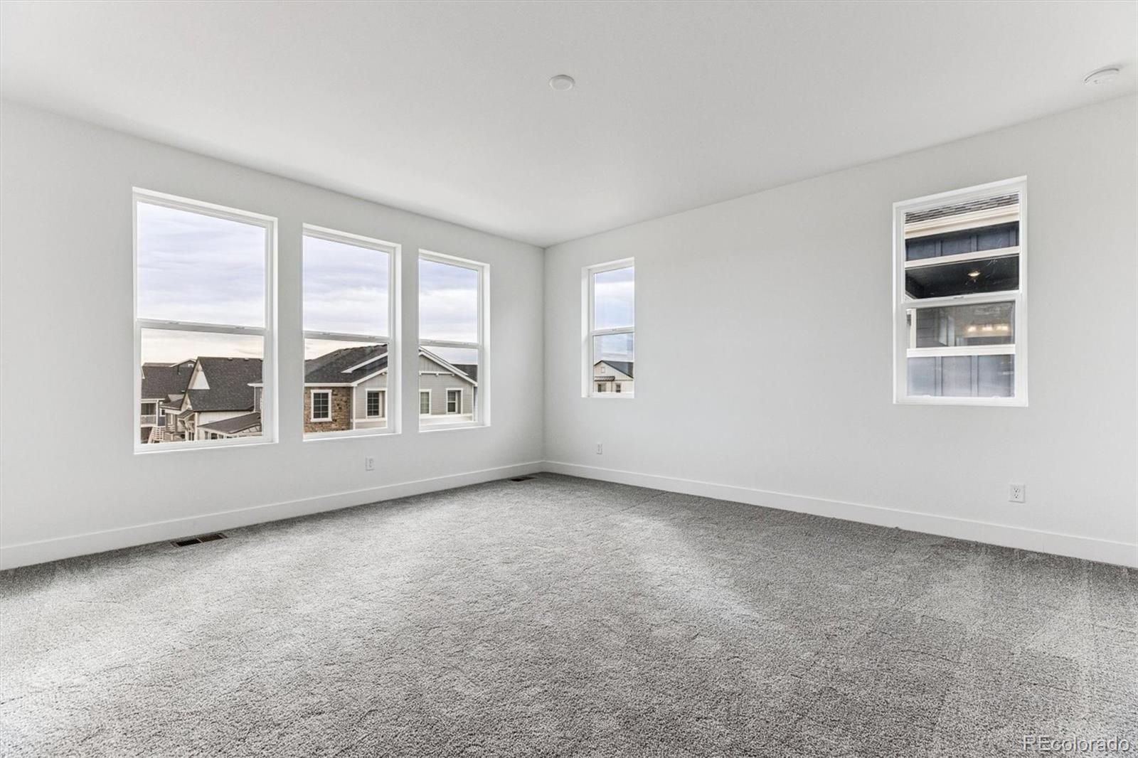 8489 Snake River Street