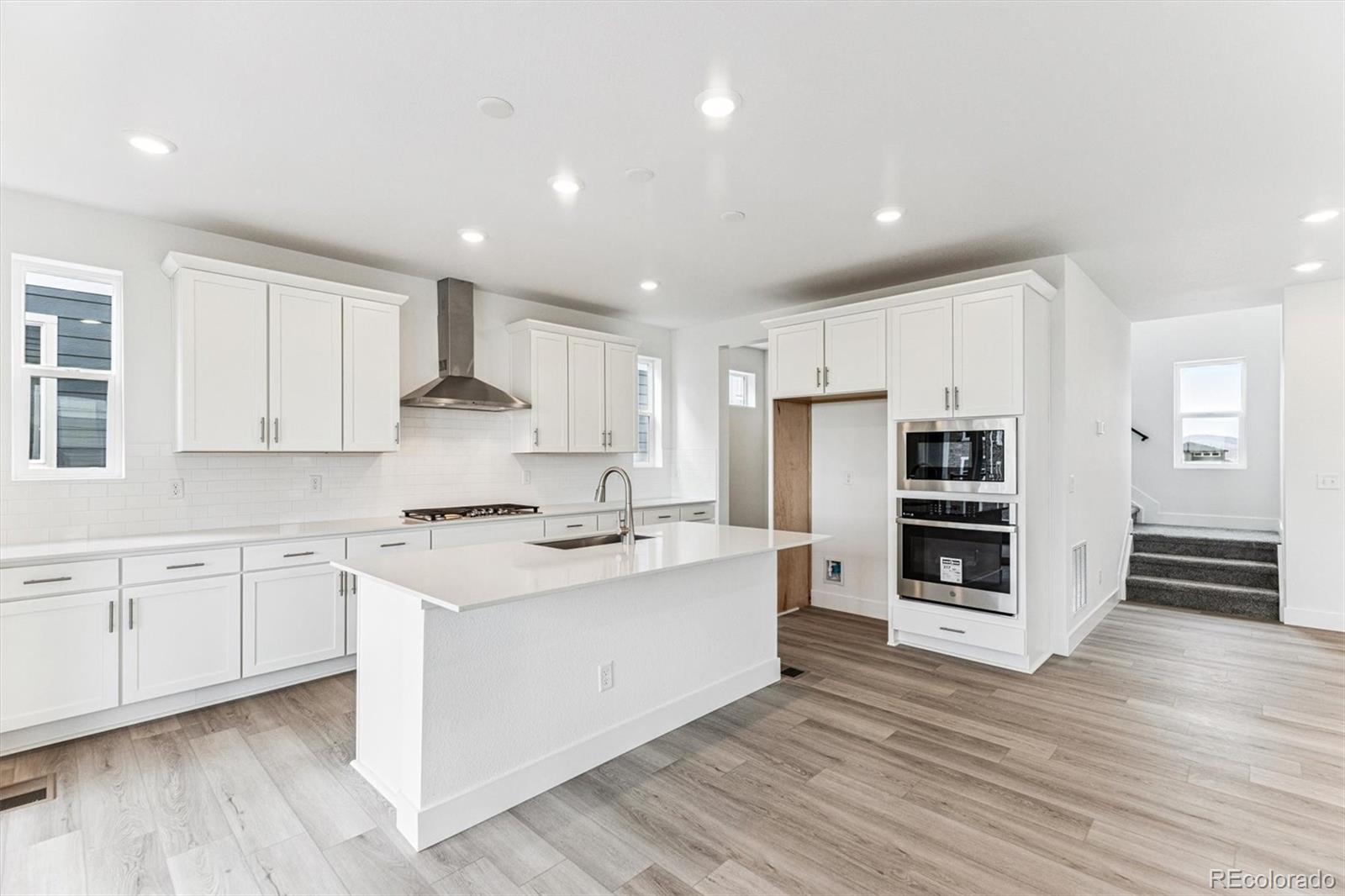 8489 Snake River Street