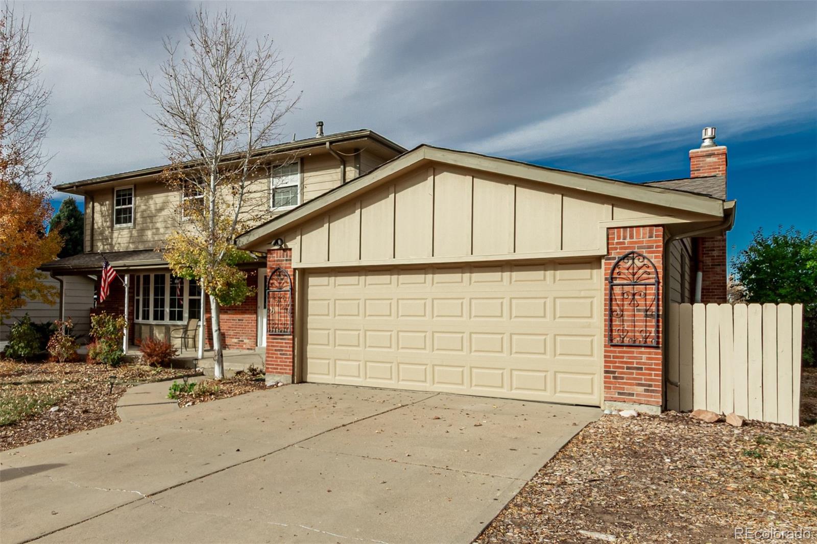 4319 E Peakview Circle