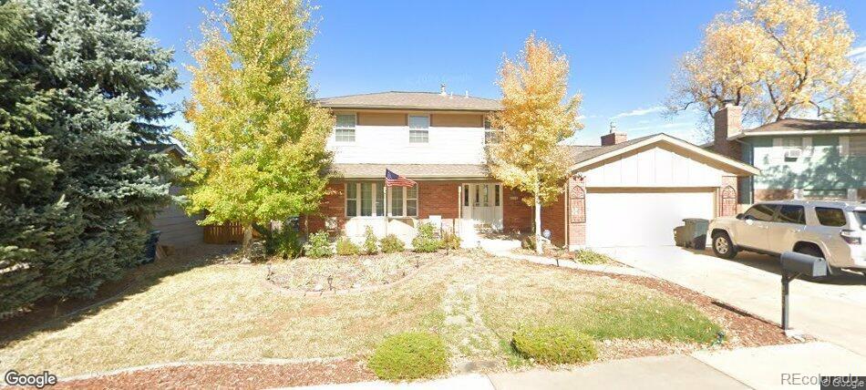4319 E Peakview Circle